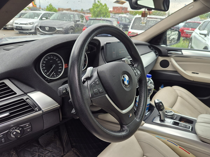 BMW X6 — photo 9