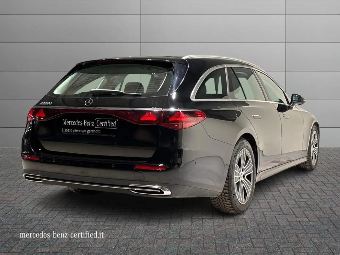 Mercedes-Benz E 220 d Mild hybrid S.W. Advanced Nero - 2