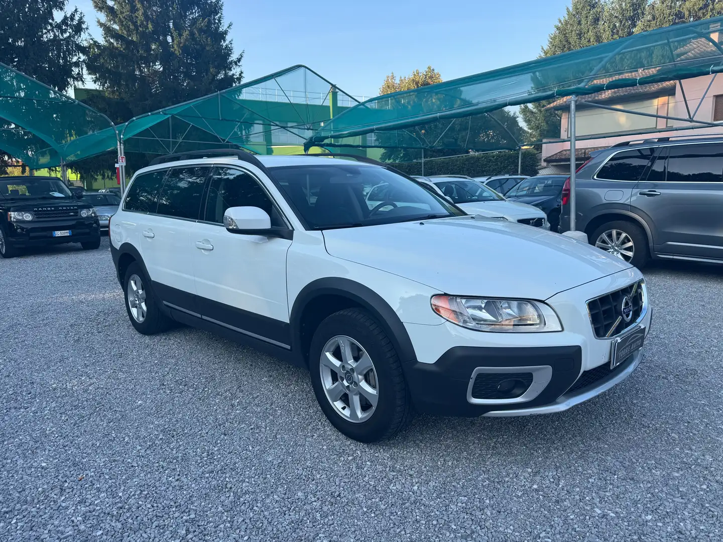 Volvo XC70 XC70 2010 2.4 d5 Summum awd 205cv geartronic Bianco - 1