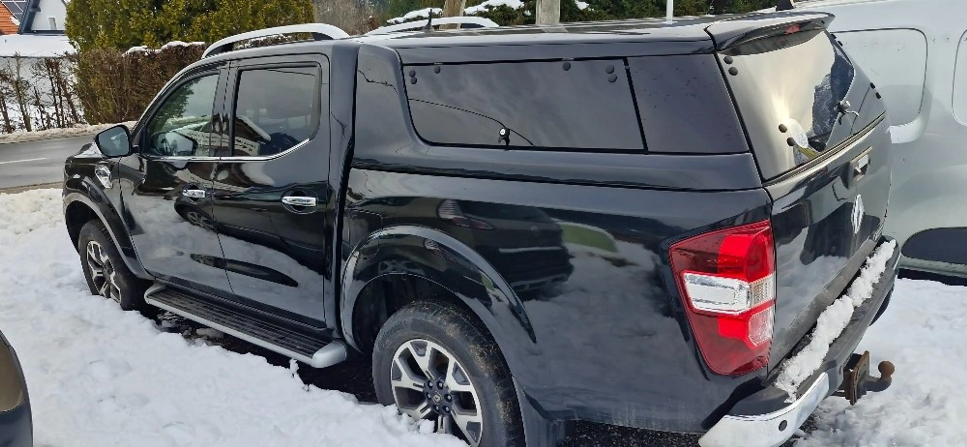 Renault Alaskan Intens Double Cab 4x4 — photo 4
