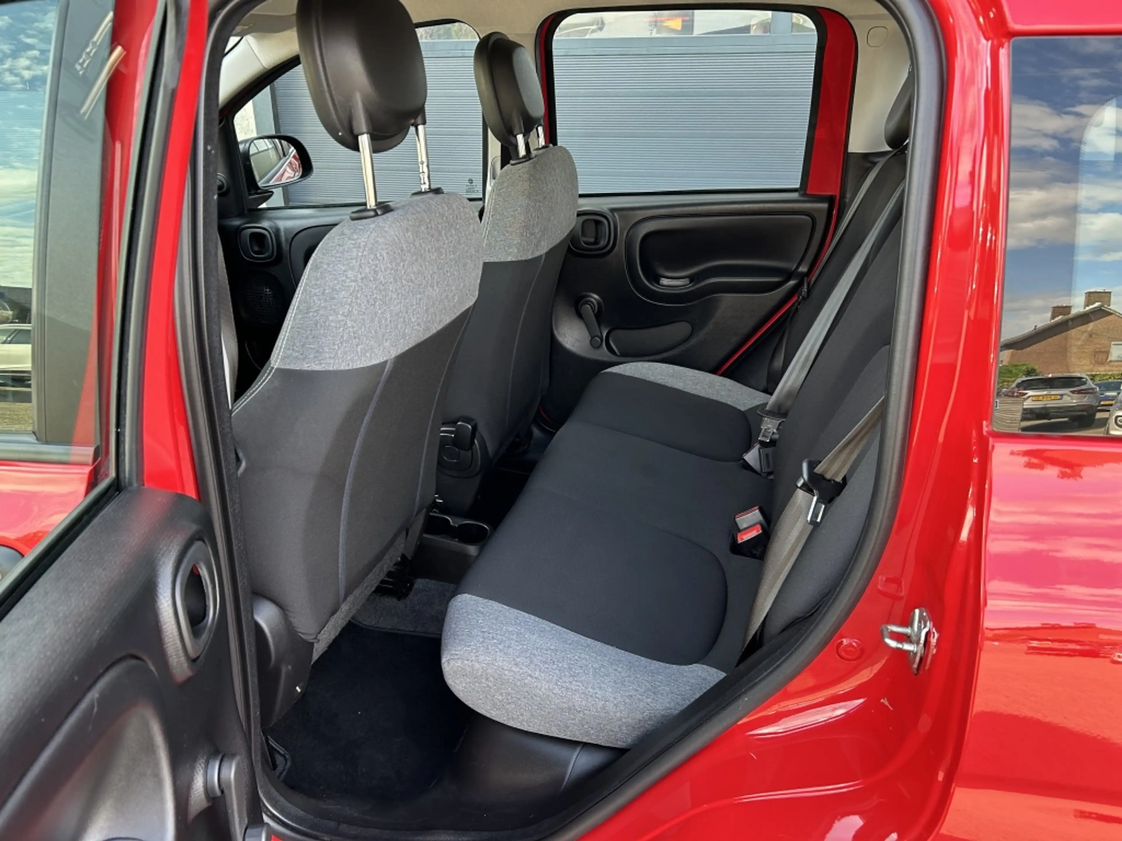 Fiat Panda 1.0 70pk Hybrid City Life — photo 7