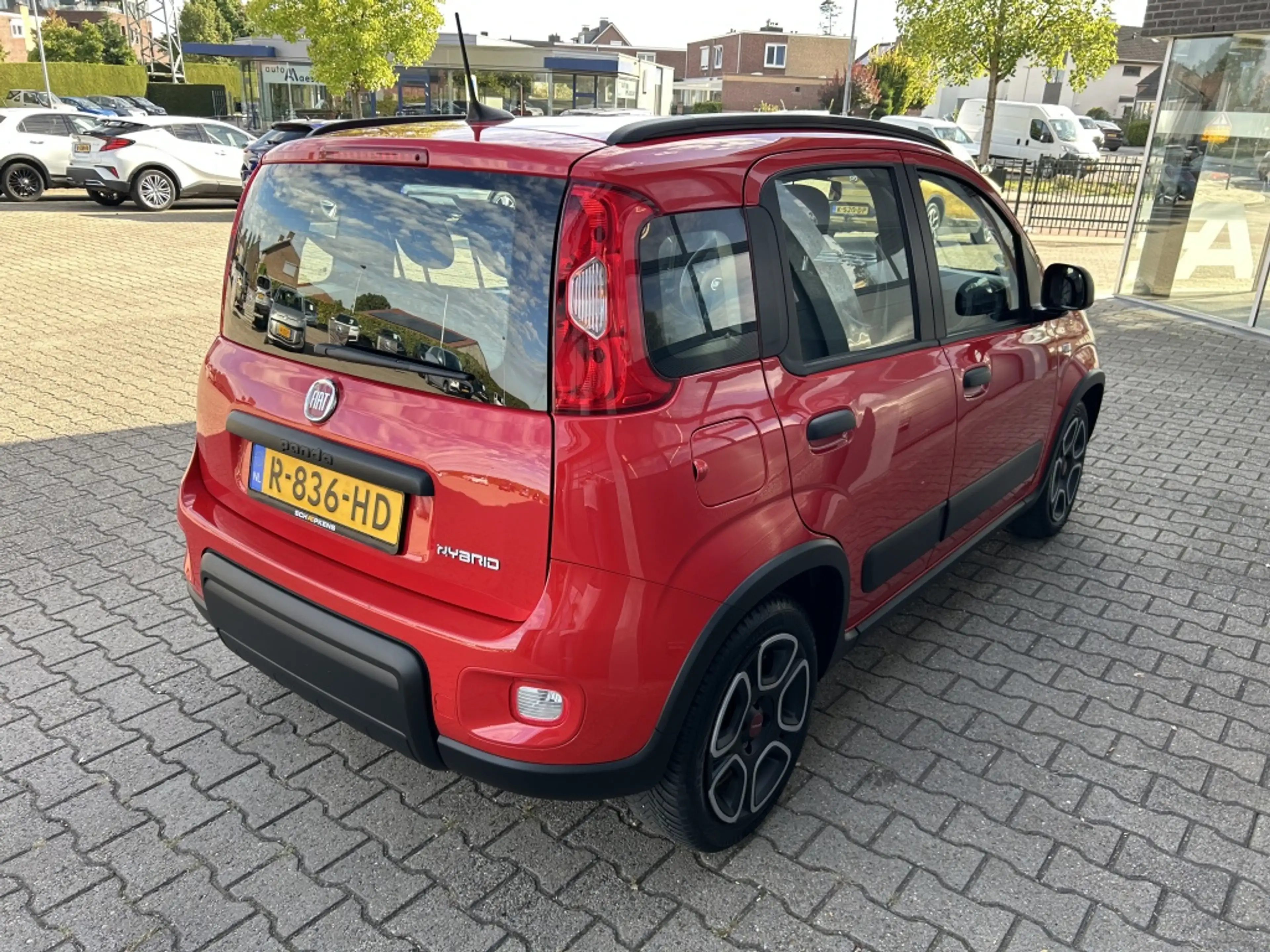 Fiat Panda 1.0 70pk Hybrid City Life — photo 12