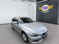 BMW 320 320 i Limousine 1.Hand, Automatik, erst 26Tkm Gris - thumbnail 3