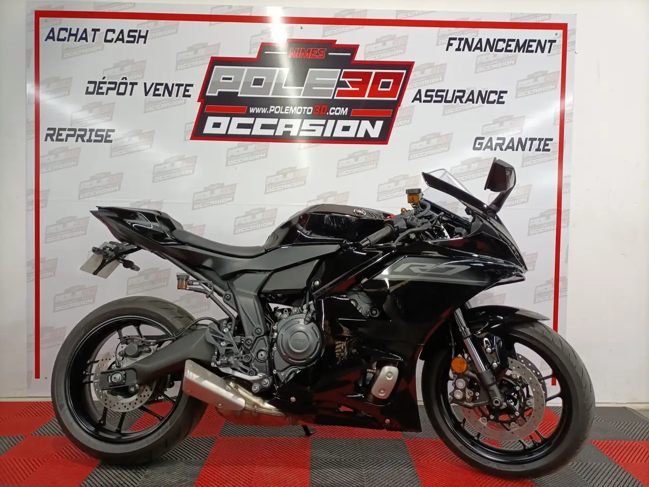 Yamaha YZF-R7