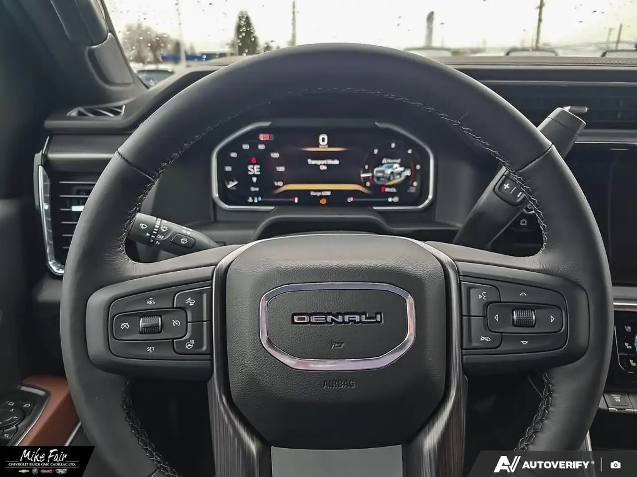 GMC Sierra 2500HD снимка GMC Sierra 2500HD