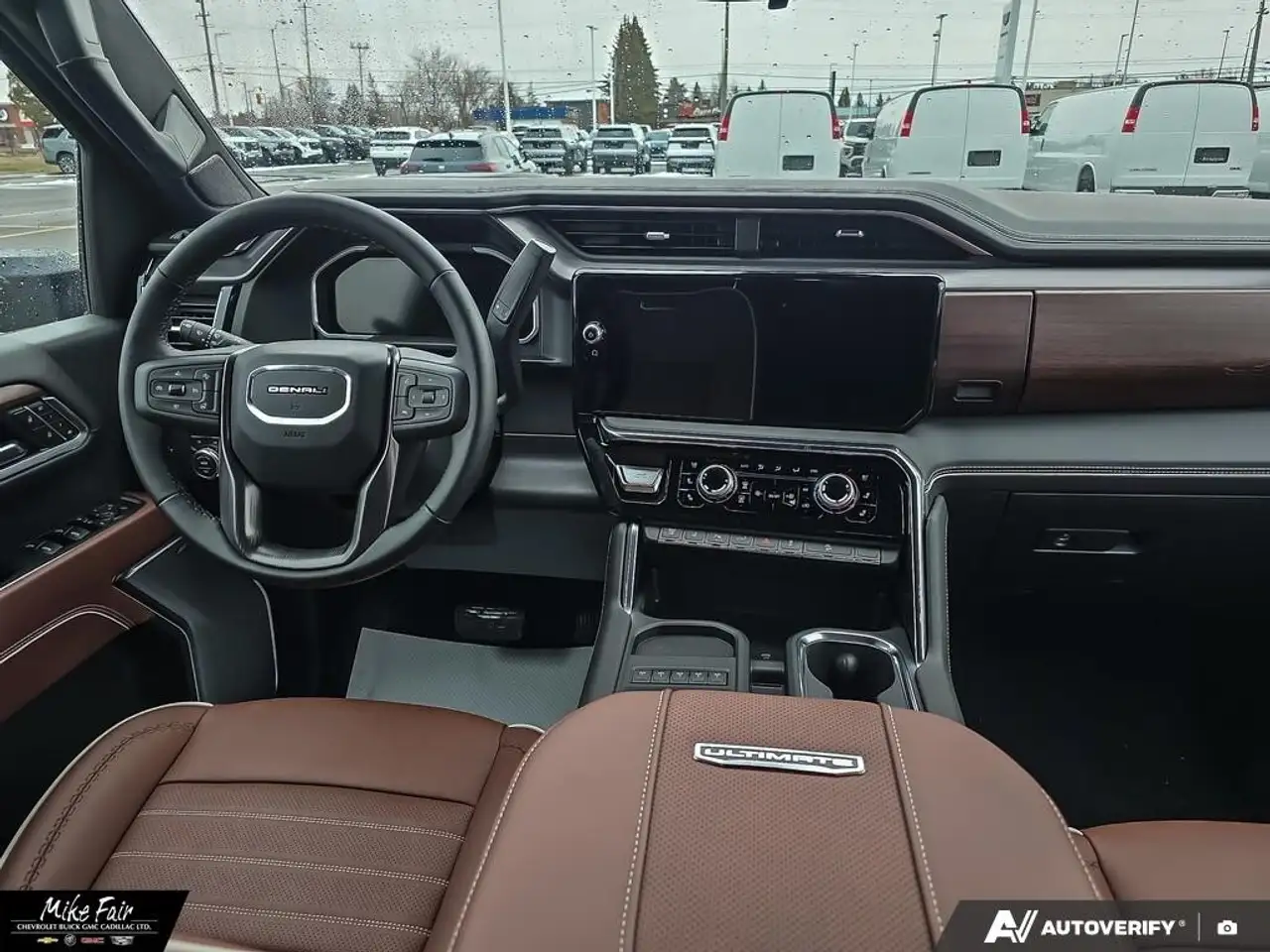 GMC Sierra 2500HD снимка GMC Sierra 2500HD