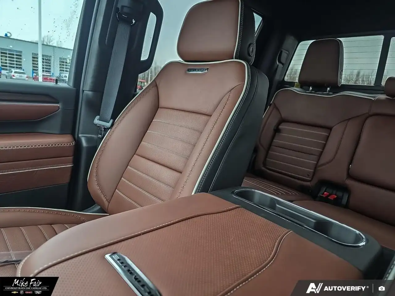 GMC Sierra 2500HD снимка GMC Sierra 2500HD
