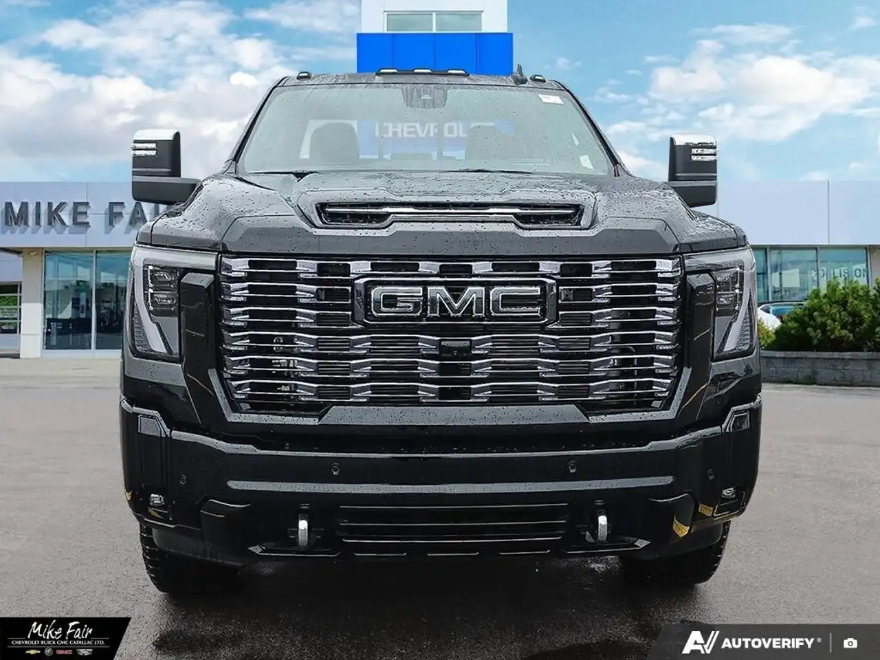 GMC Sierra 2500HD снимка GMC Sierra 2500HD