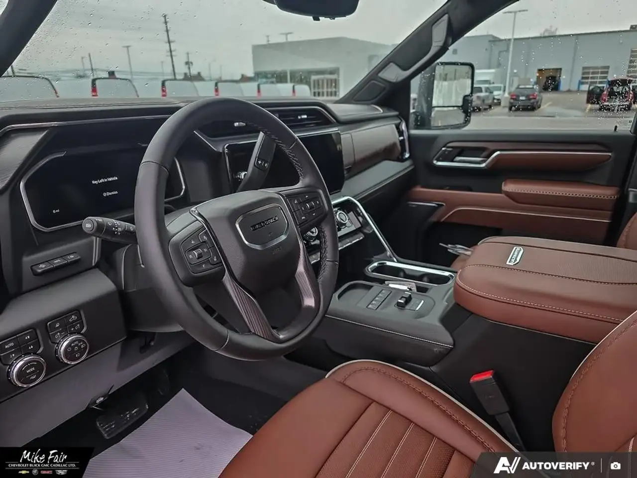 GMC Sierra 2500HD снимка GMC Sierra 2500HD