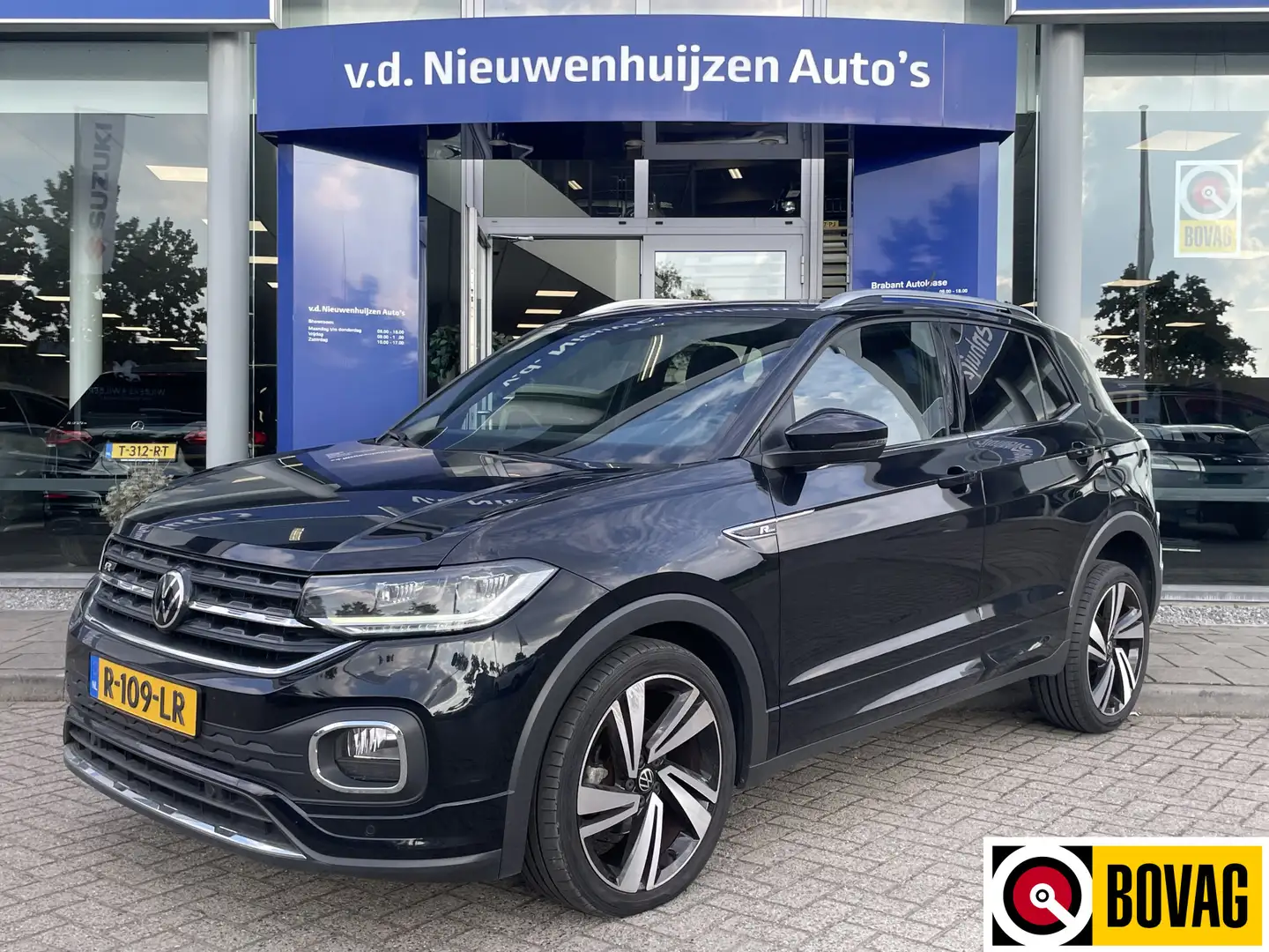 Volkswagen T-Cross 1.0 TSI R-Line | Achteruitrijcamera | Applecarplay Schwarz - 1