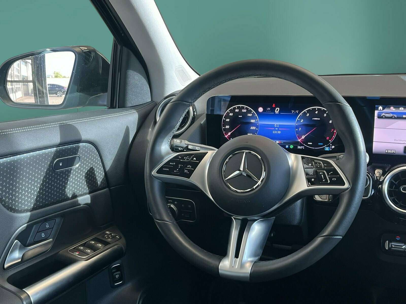 Mercedes-Benz GLA 220