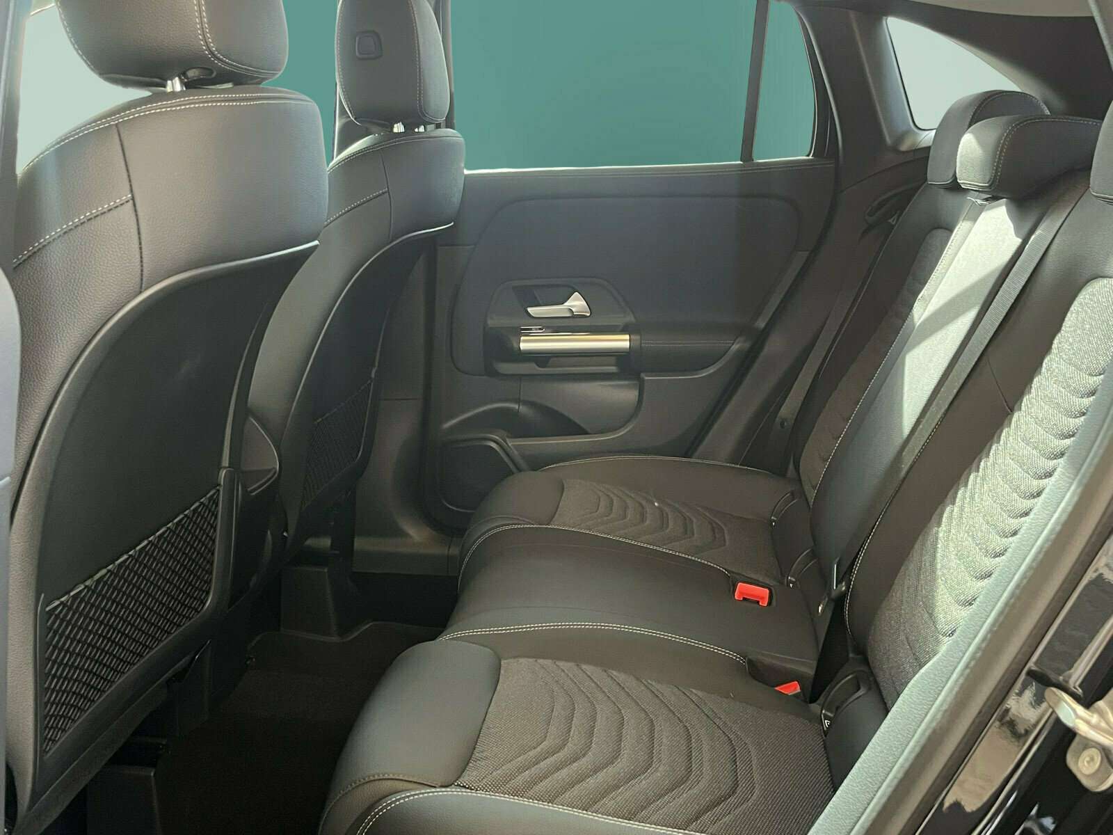 Mercedes-Benz GLA 220
