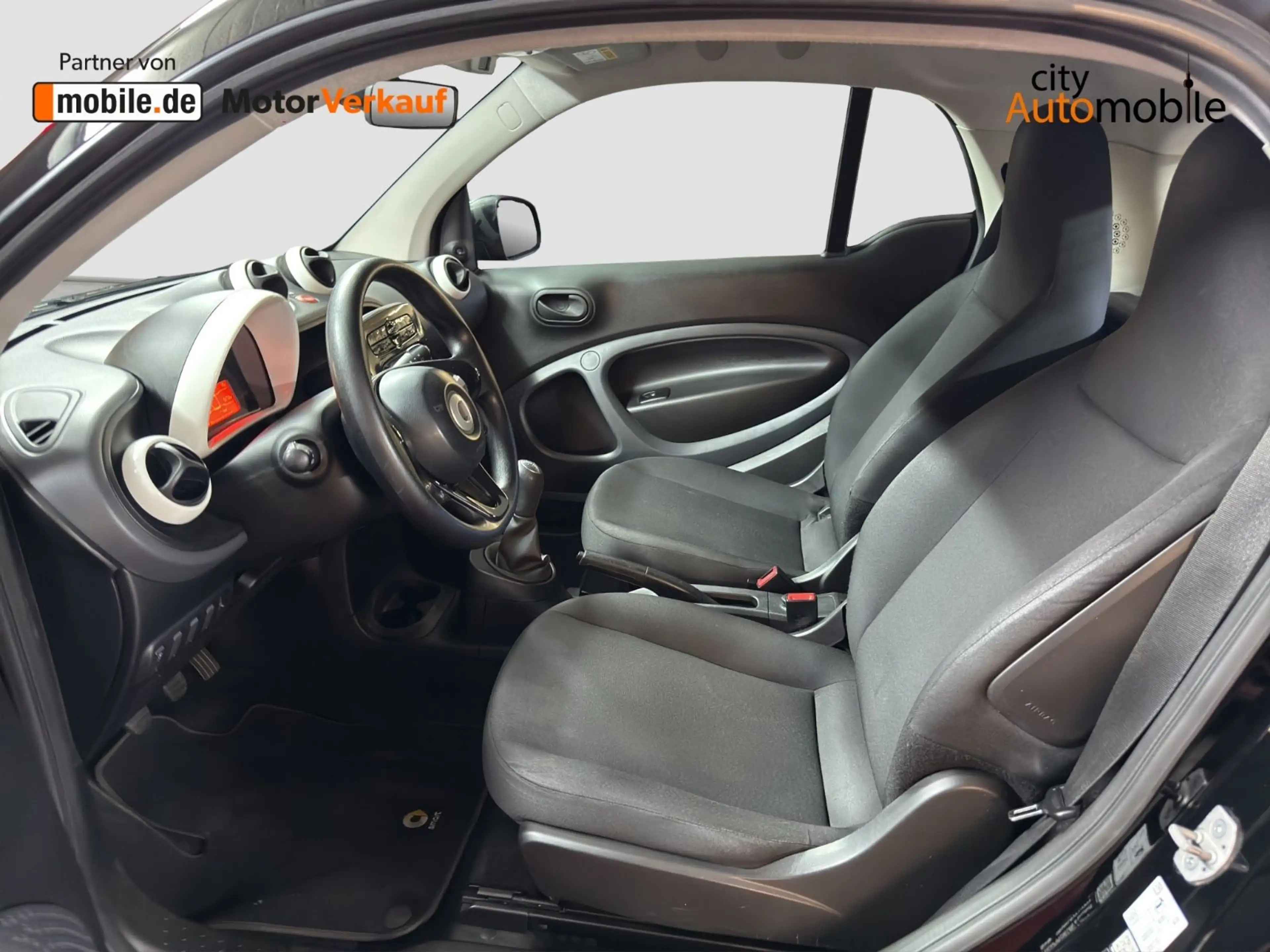 smart forTwo fortwo coupe /1.Hand — photo 5