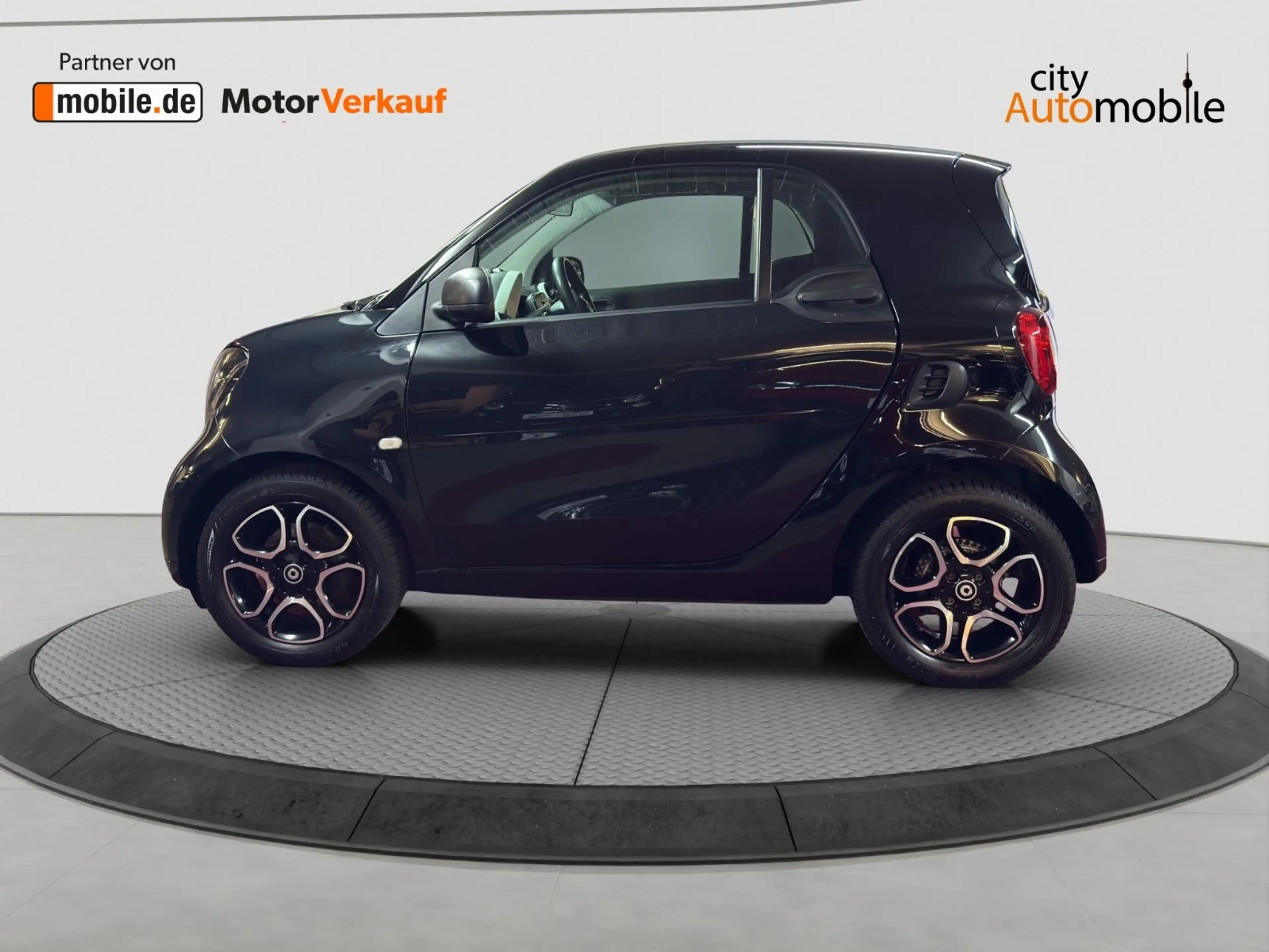 smart forTwo fortwo coupe /1.Hand — photo 13