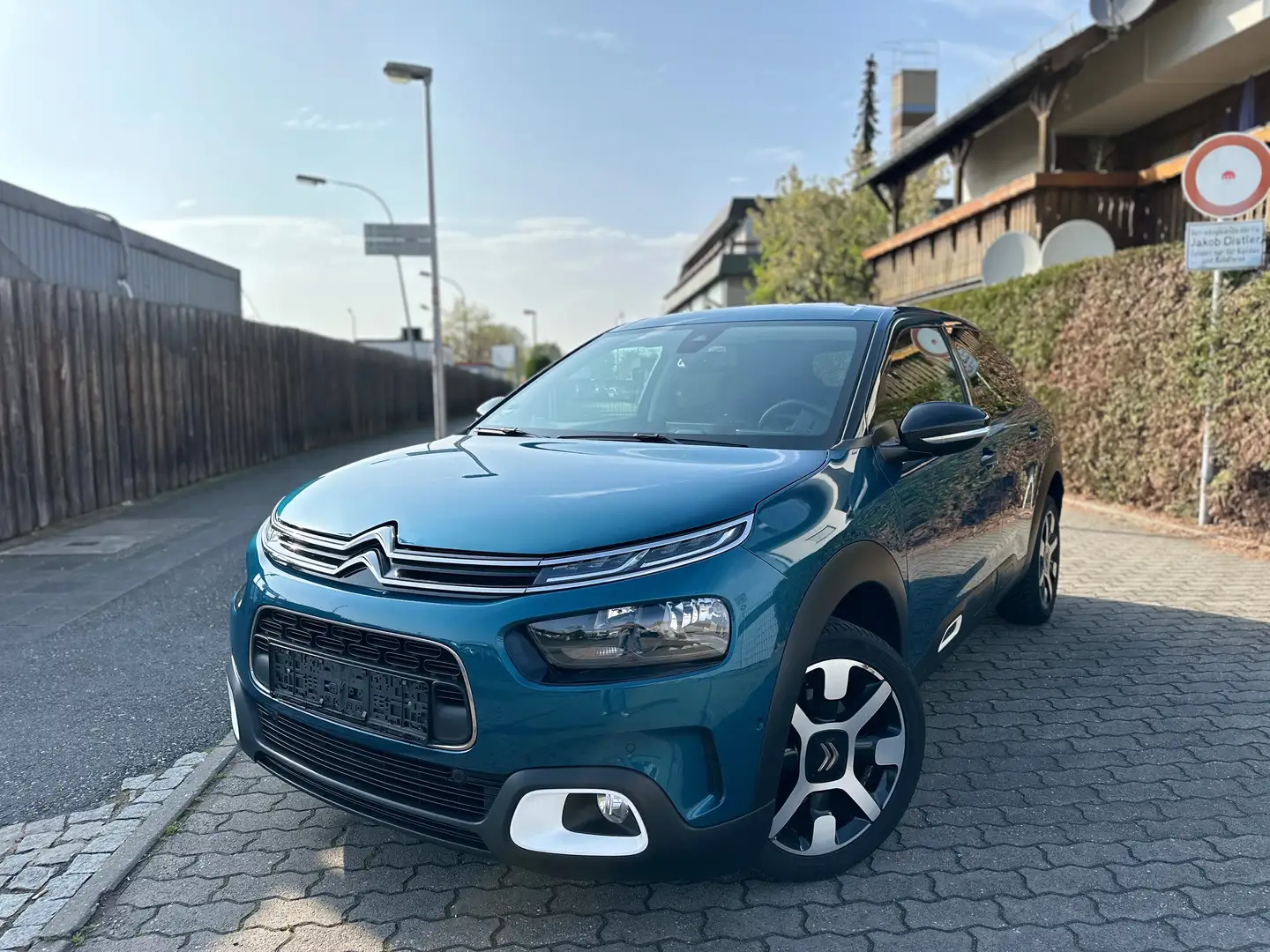 Citroen C4 Cactus Shine *Pano*Navi*CAM*SZH*Klimaauto*PDC* Modrá - 1