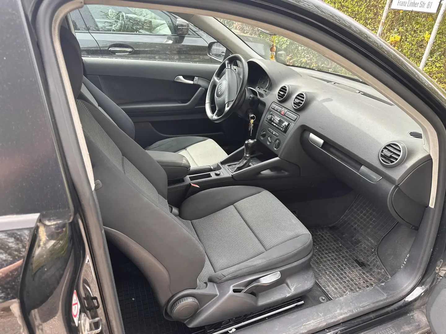 Audi A3 Attraction 1,9 TDI - 2