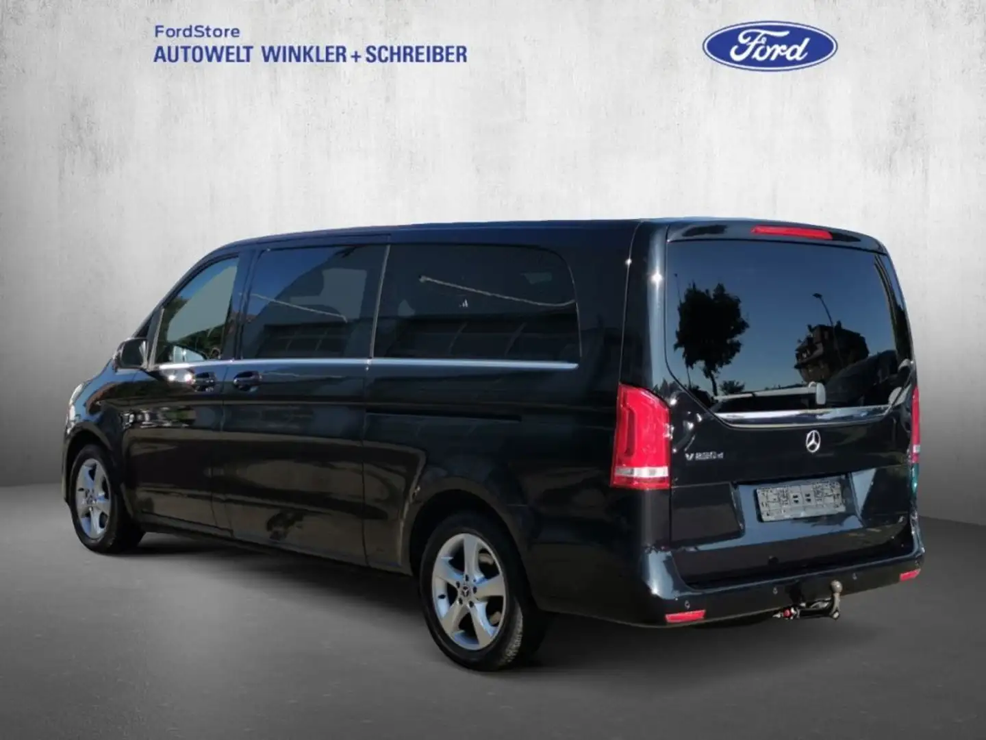 Mercedes-Benz V 250 d extralang 9G-TRONIC Avantgarde Schwarz - 2