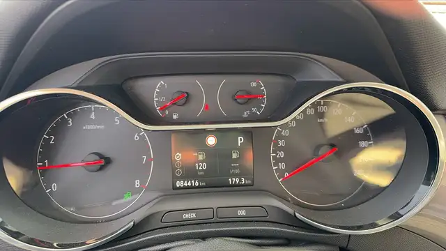 Opel Crossland X view 12