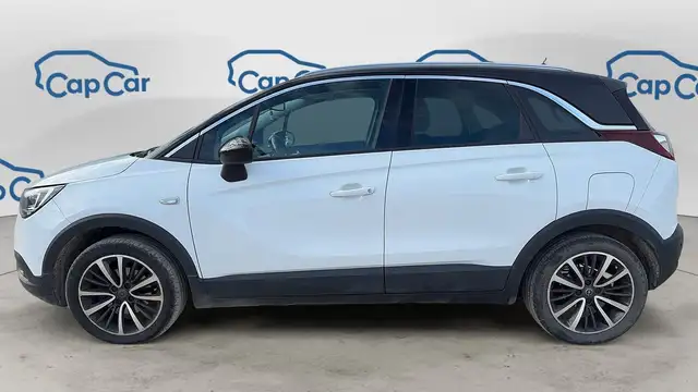 Opel Crossland X view 2