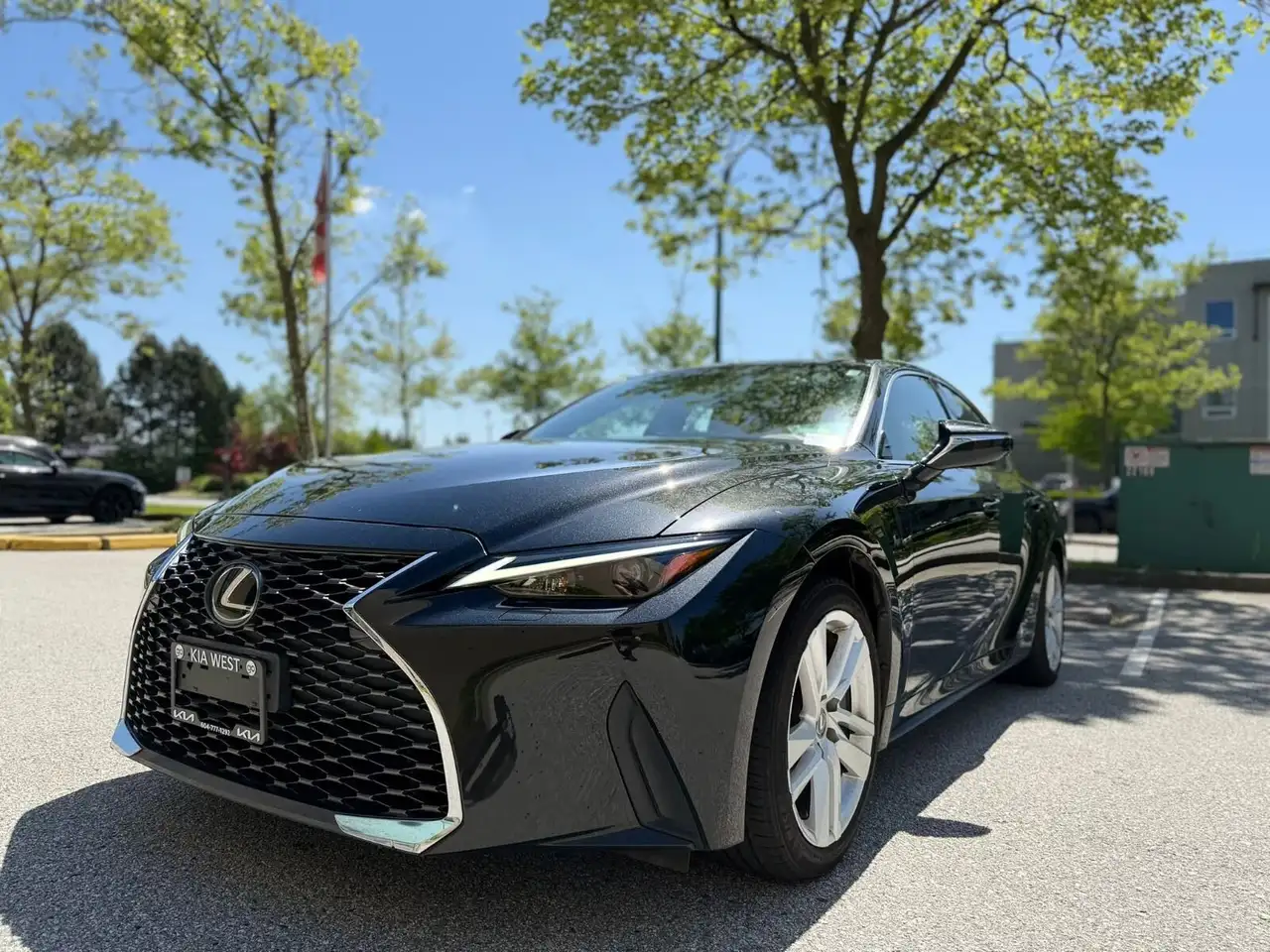 2023 Lexus IS