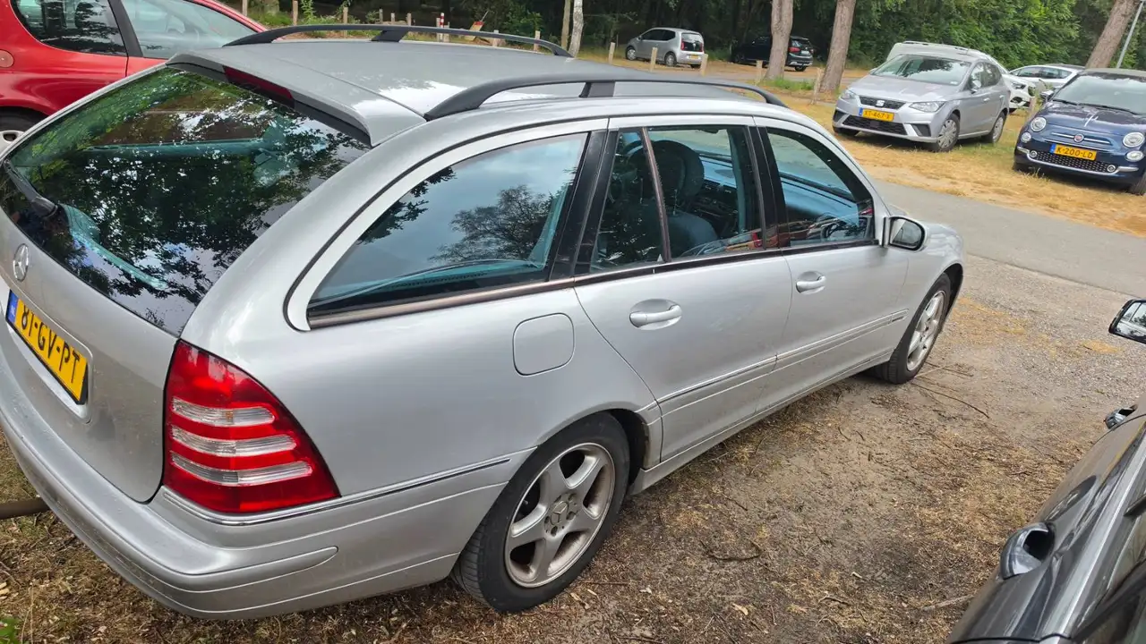 Mercedes-Benz C 180 Elegance, foto 5