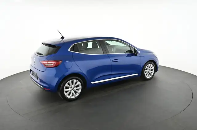 Renault Clio view 4