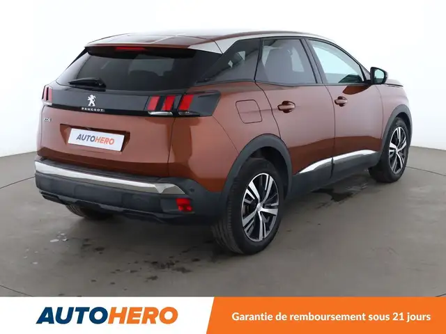 Peugeot 3008 view 6