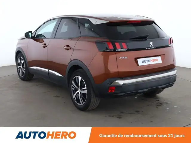Peugeot 3008 view 4