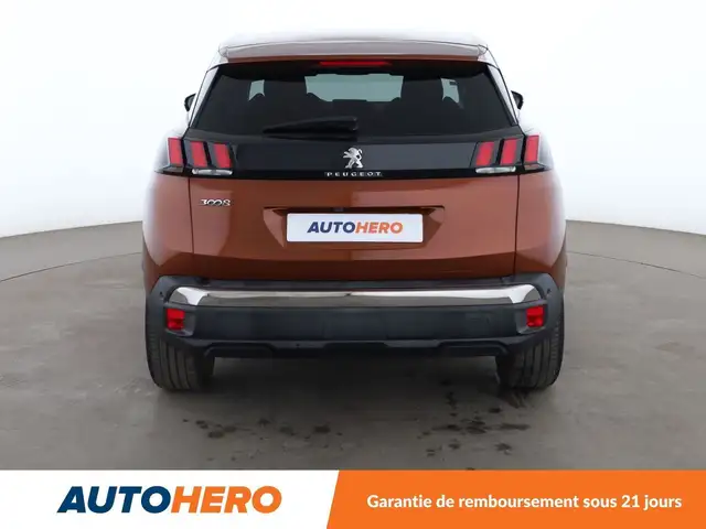 Peugeot 3008 view 5