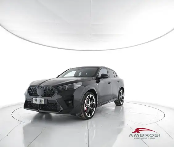 BMW X2 main image