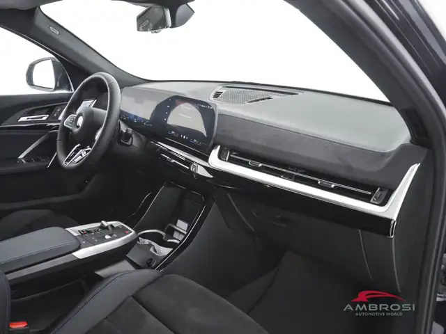BMW X2 view 12