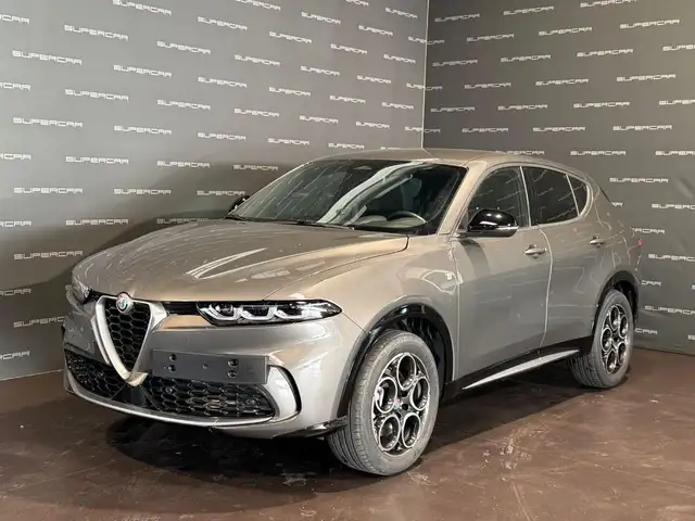 Alfa Romeo Tonale 1.3 280 CV PHEV AT6 Tributo Italiano