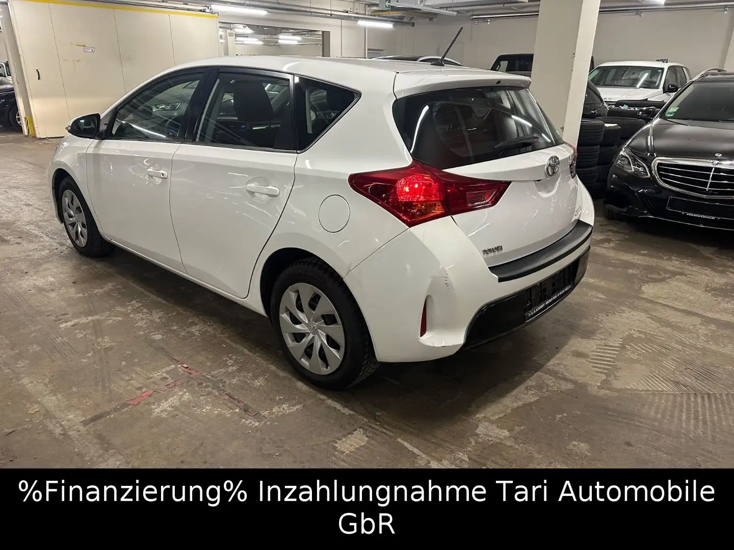 Toyota Auris 1.6 Life Navi(Touch),Rückfahrkamera,1.Hand Weiß - 1