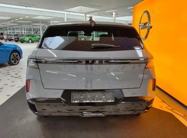 Opel Grandland view 6