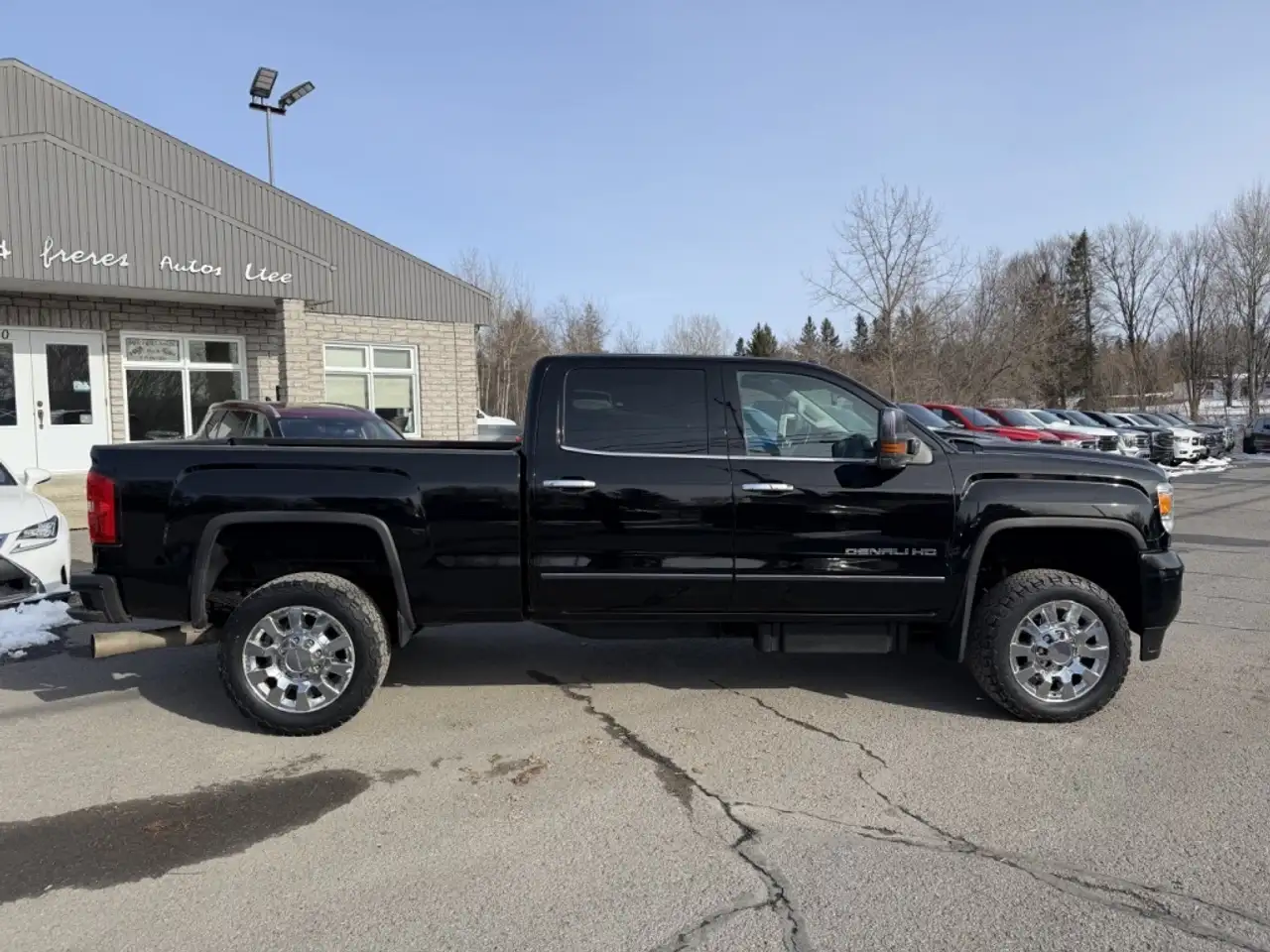 GMC Sierra 2500HD снимка GMC Sierra 2500HD