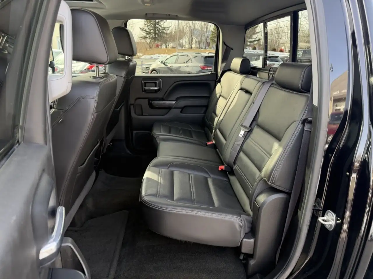 GMC Sierra 2500HD снимка GMC Sierra 2500HD