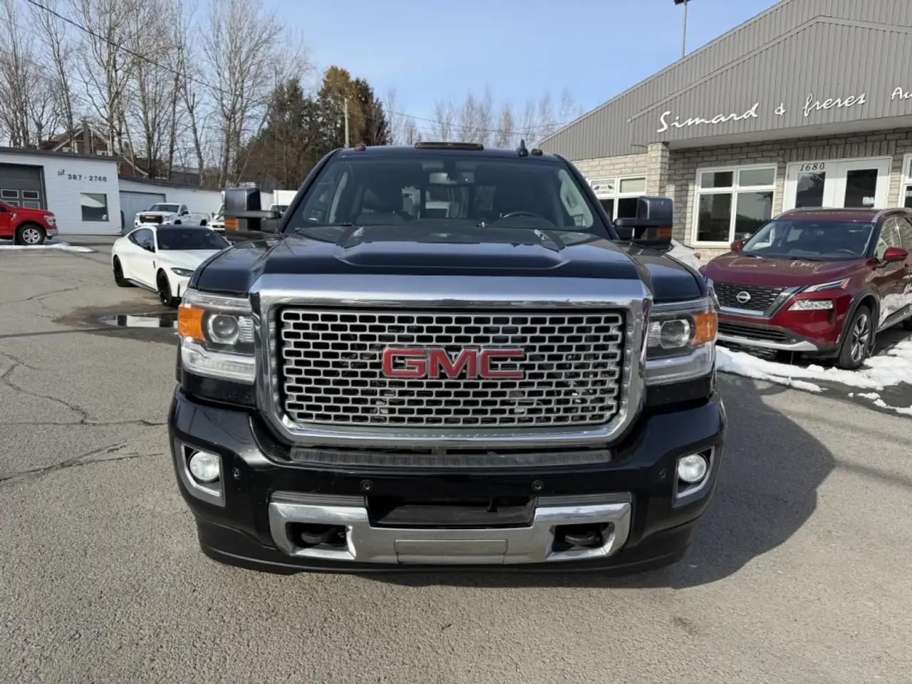 GMC Sierra 2500HD снимка GMC Sierra 2500HD