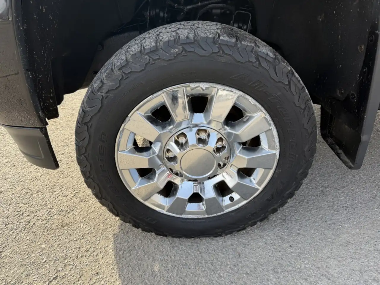 GMC Sierra 2500HD снимка GMC Sierra 2500HD