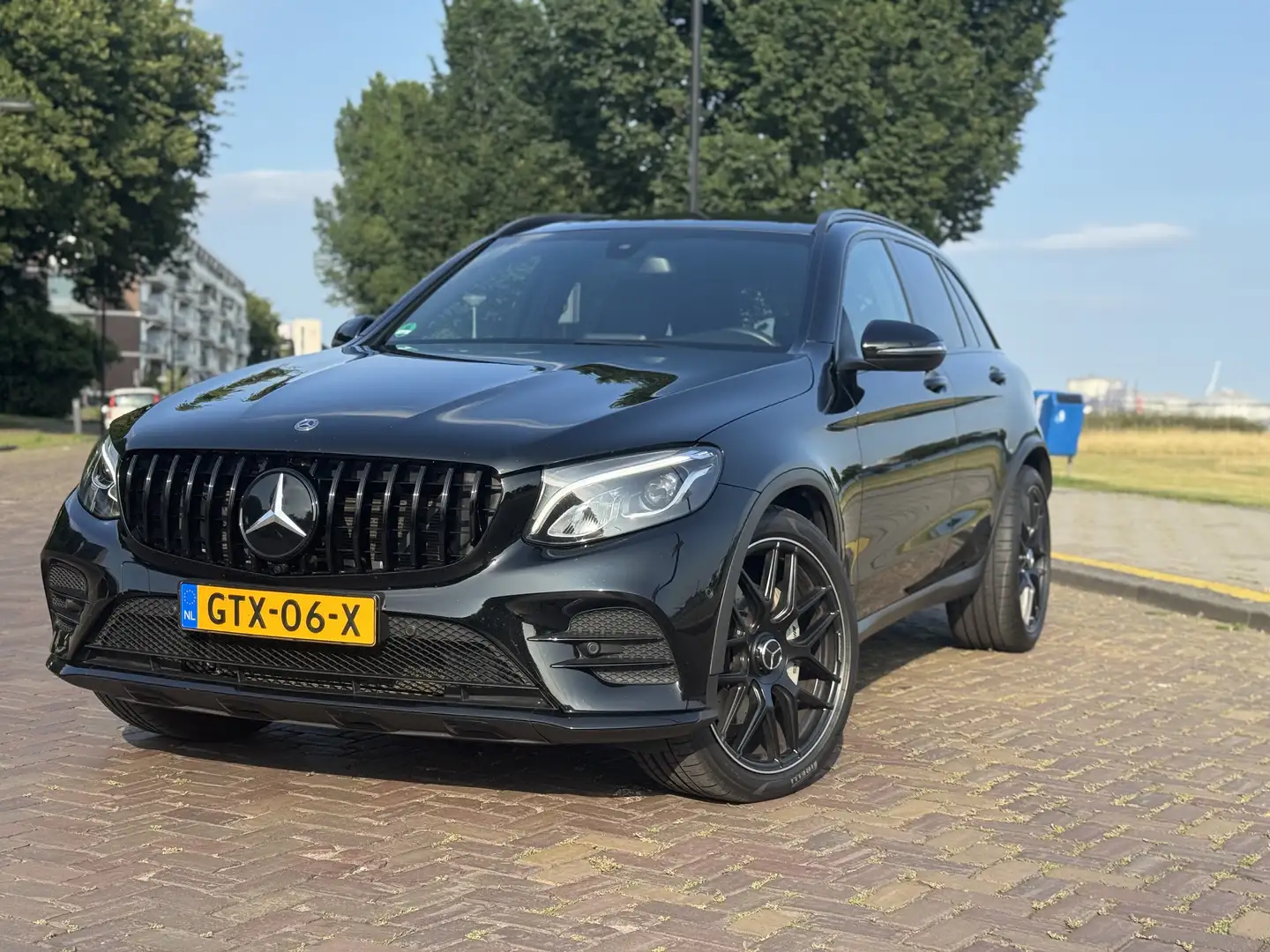 Mercedes-Benz GLC 43 AMG 4MATIC 9G-TRONIC Luchtvering Zwart - 1
