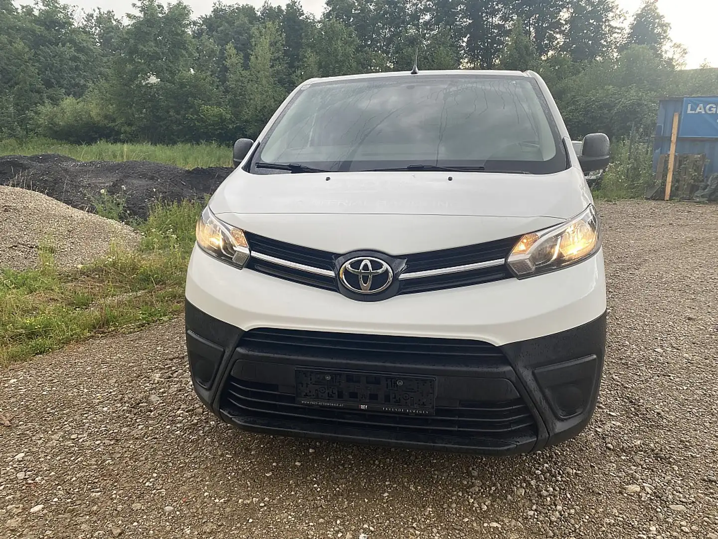 Toyota Proace Pro Ace 2,0 D Lang Heckklappe,Schiebetür li und re Weiß - 1