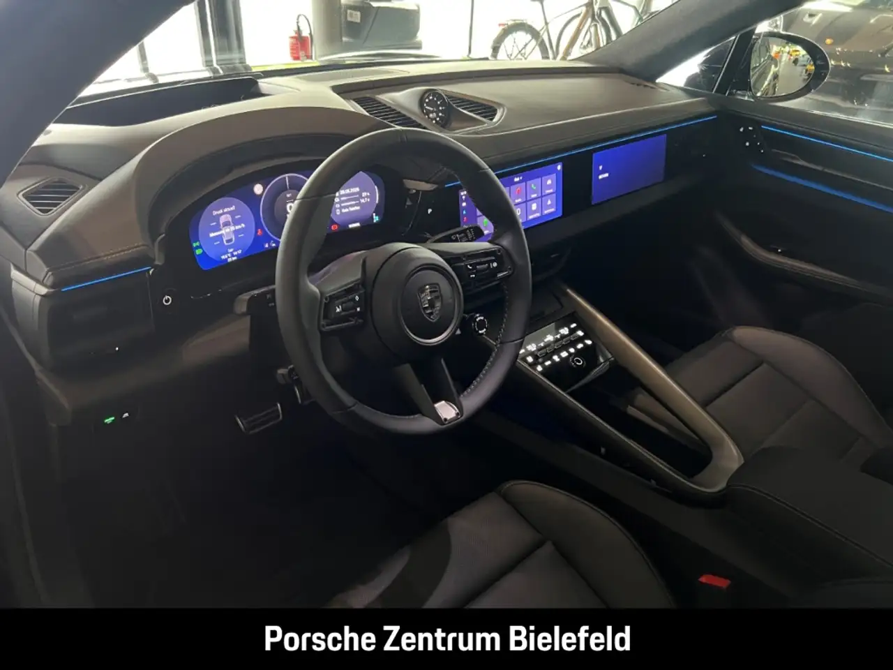 Porsche Macan Turbo BOSE Surround-View Abstandstempomat 12
