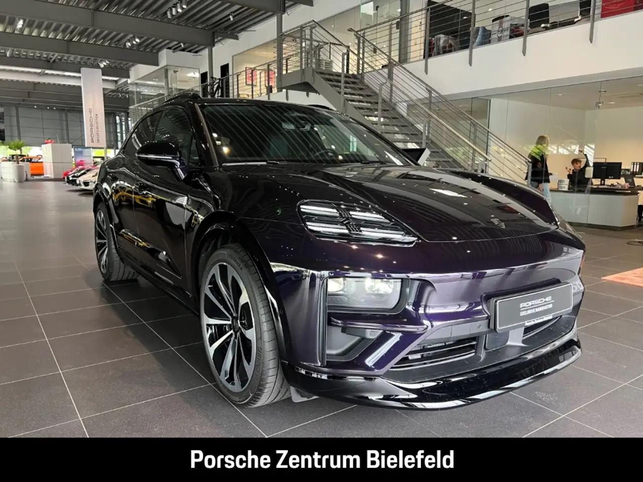 Porsche Macan Turbo BOSE Surround-View Abstandstempomat 7