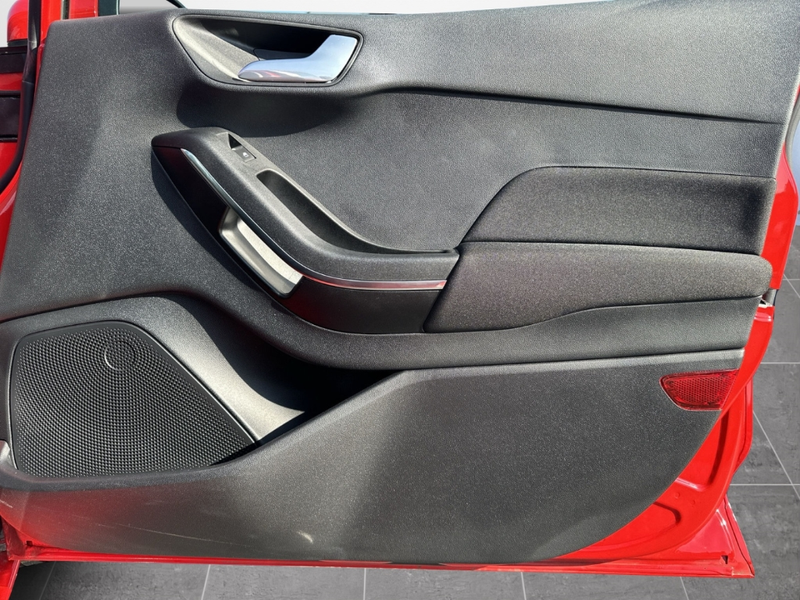 Ford Fiesta Titanium Navi Klima LED Navi Wipa PDC Kamera — photo 13