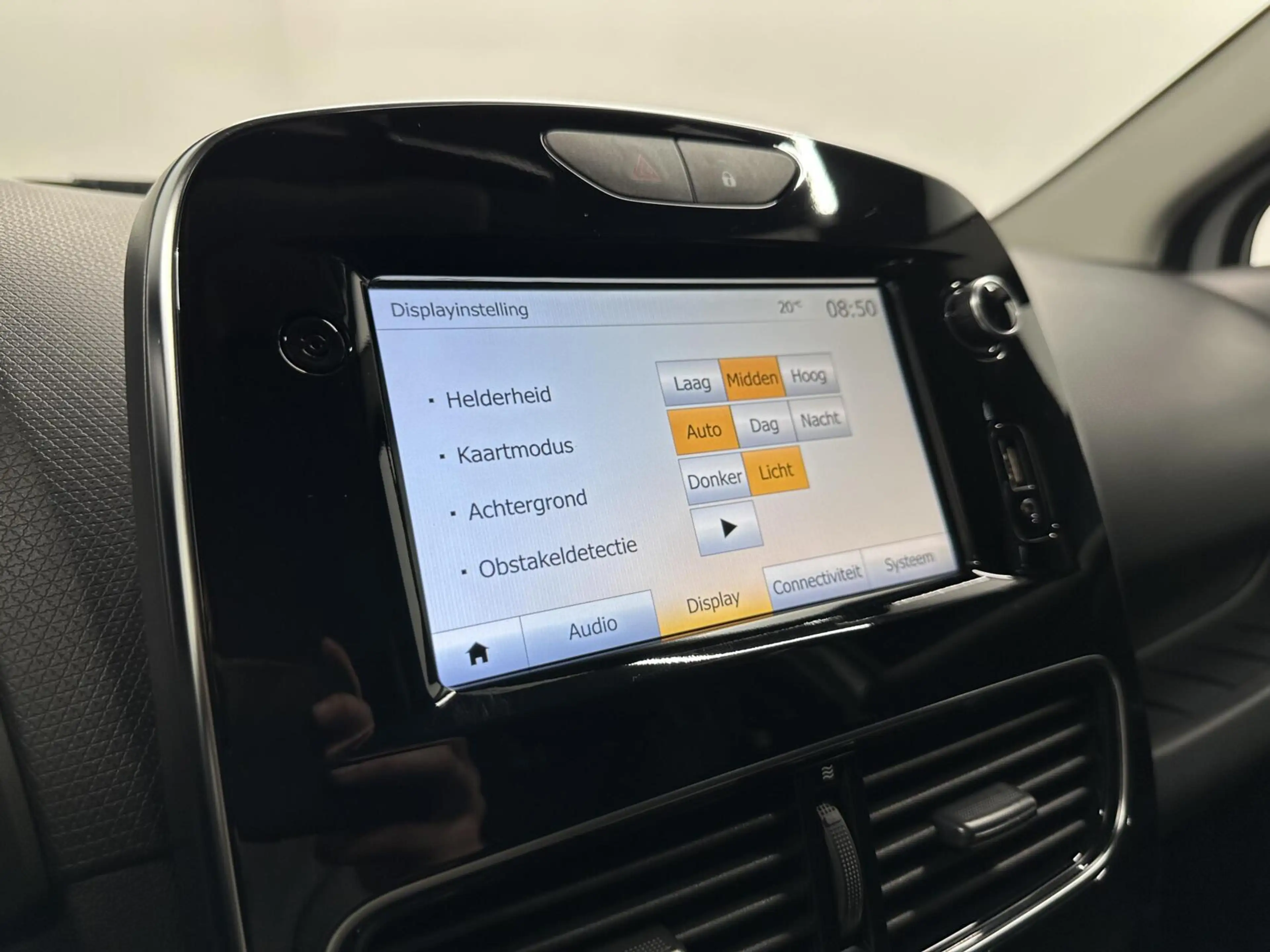 Renault Clio Estate 0.9 TCe Limited CRUISE NAVI CARPLAY. — photo 30