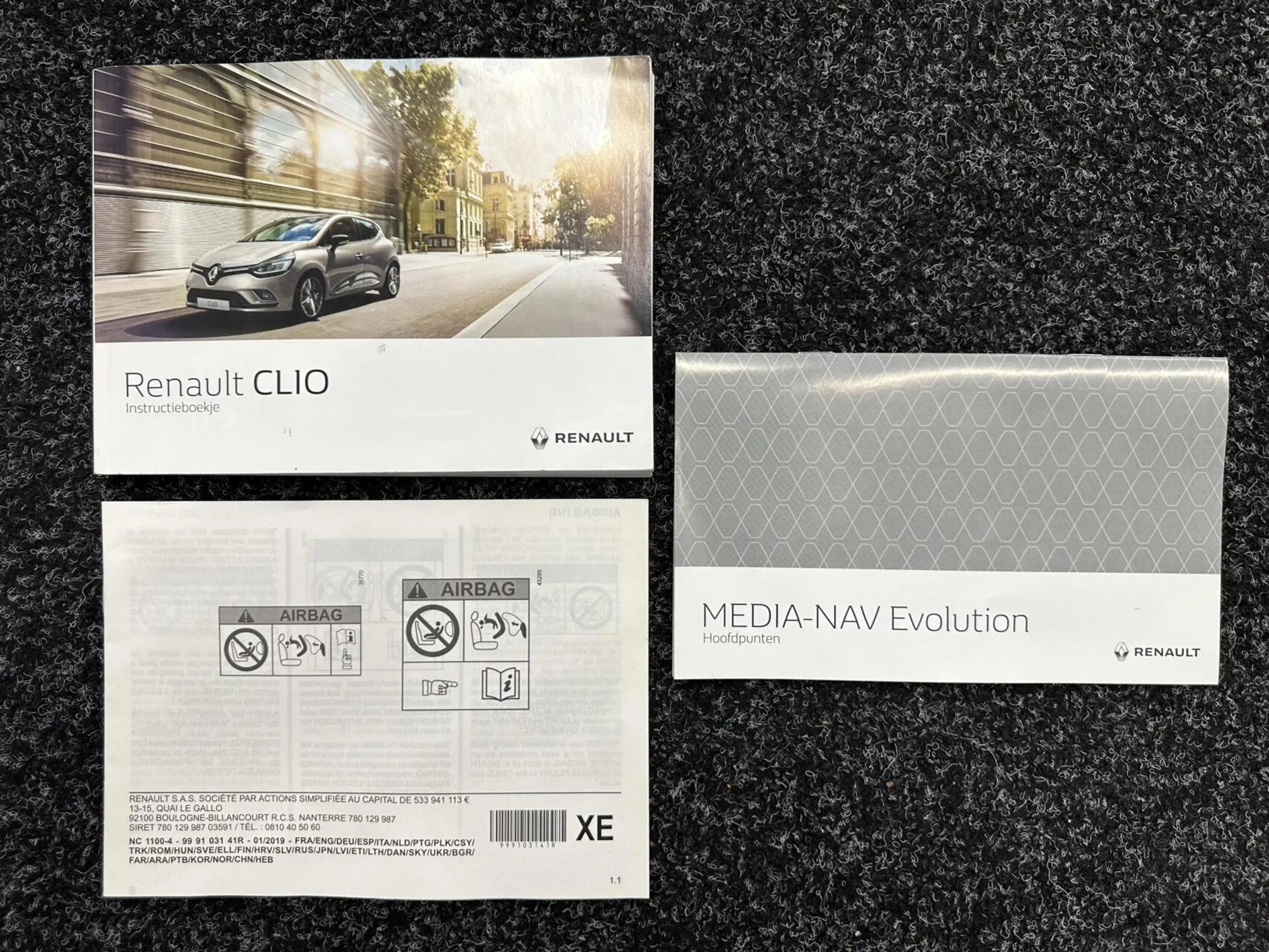 Renault Clio Estate 0.9 TCe Limited CRUISE NAVI CARPLAY. — photo 39