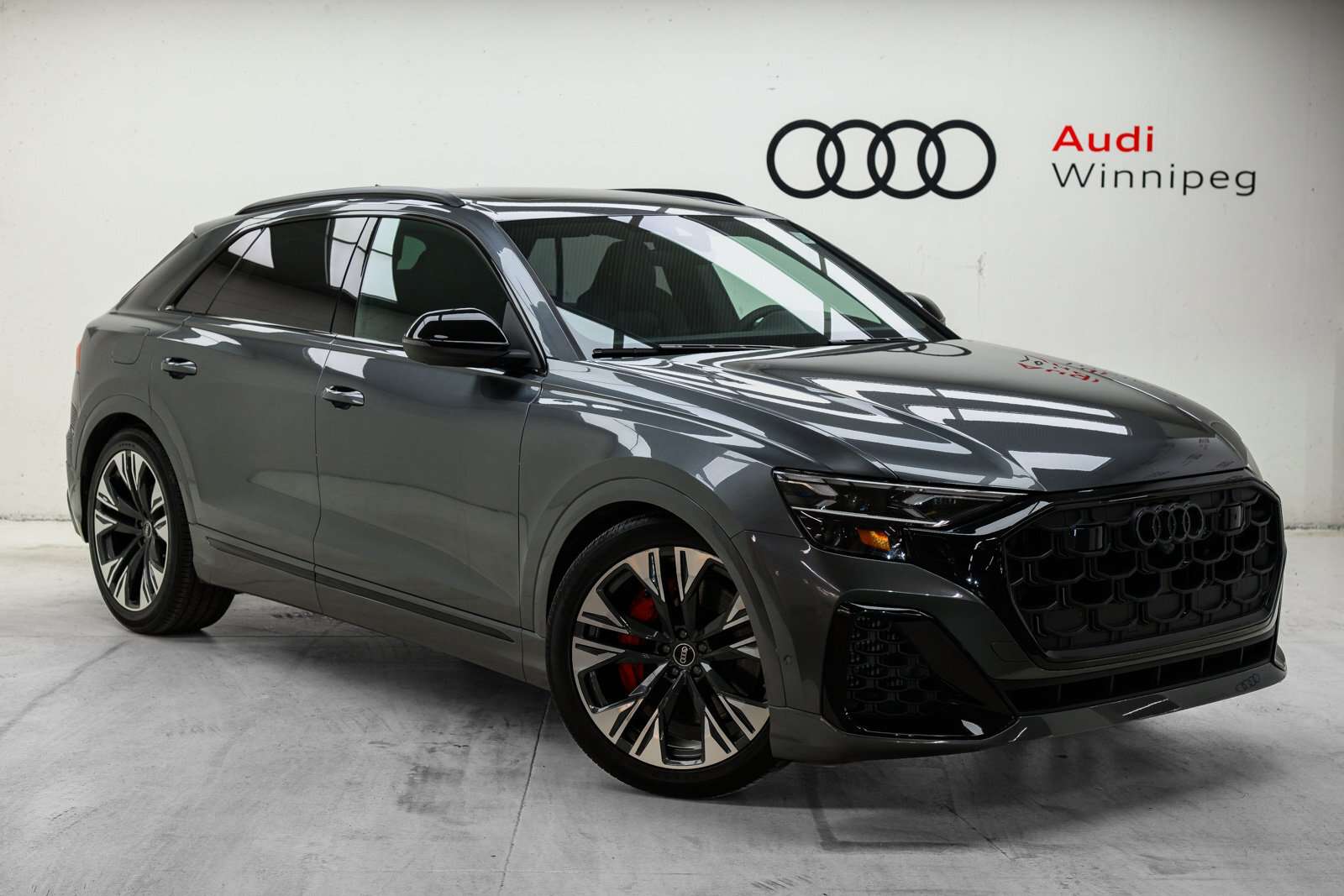2025 Audi SQ8 | Massage Seats | Trailer Hitch | Winter Tire Pack