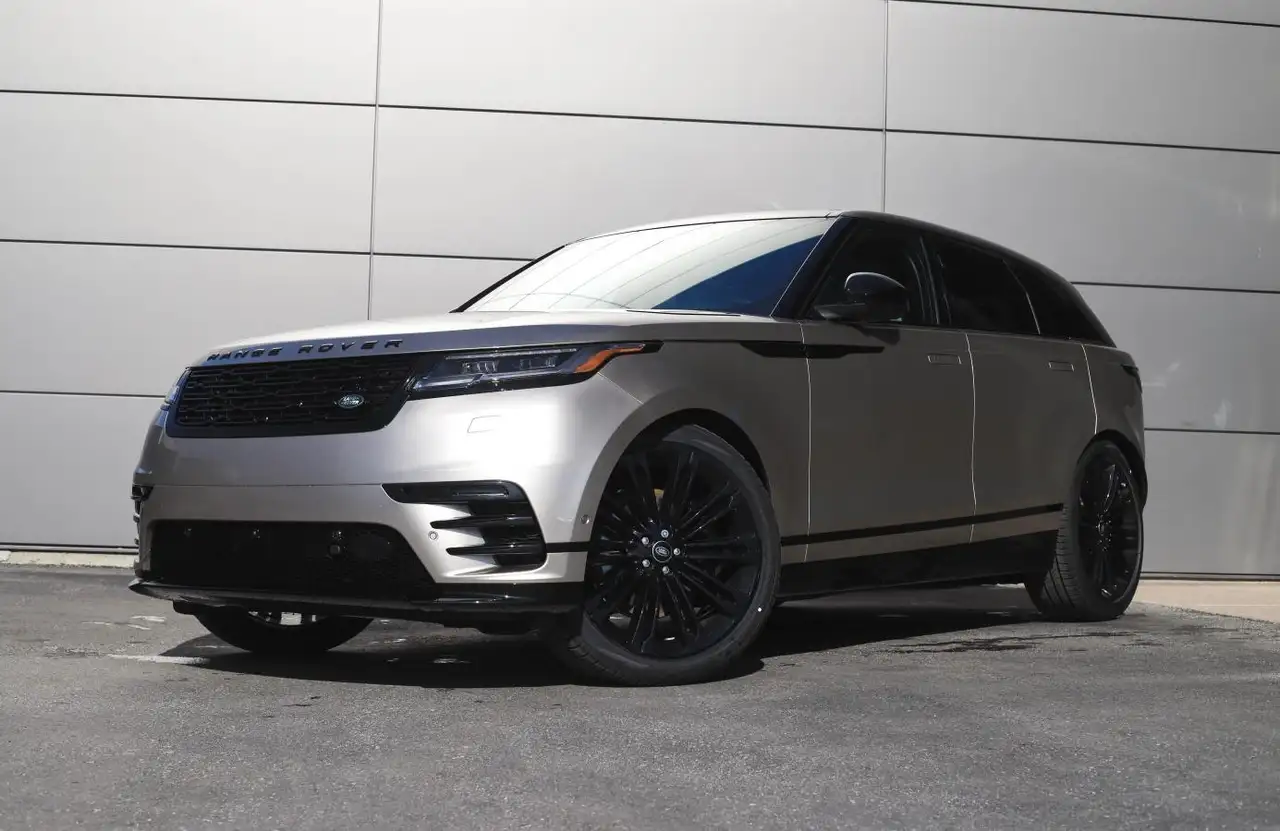 2026 Land Rover Range Rover Velar
