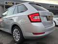 Skoda Fabia CombiAmbitionPDC/NAVI/TEMPOKlimaAut/Start-S Silber - thumbnail 10