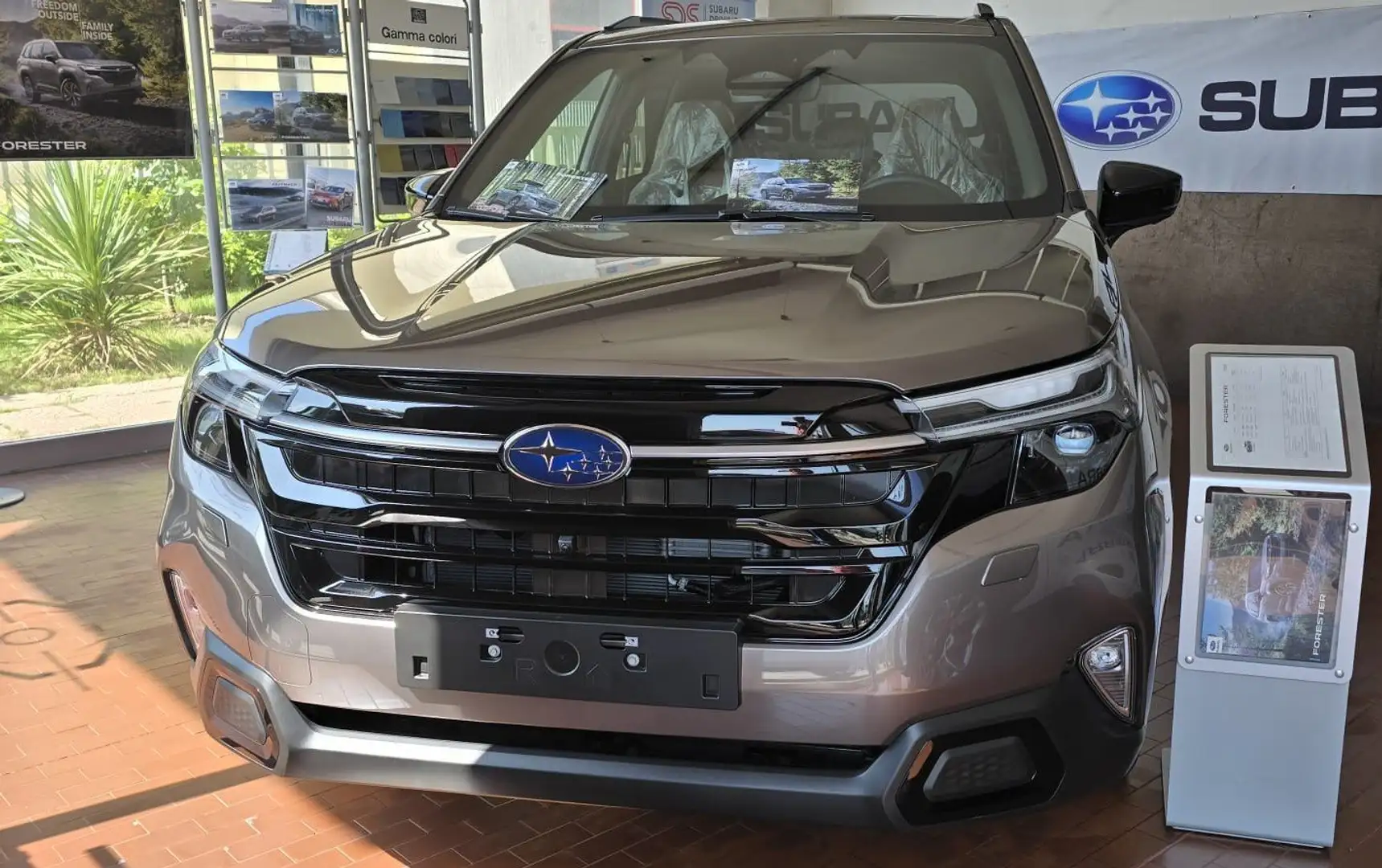 Subaru Forester New MY 25 2.0i e-Boxer PREMIUM Marrone - 2