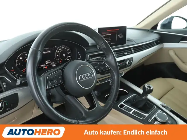 Audi A4 view 11